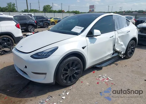 2023 Tesla Model Y Awd/Long Range Dual Motor All-Wheel Drive from USA, damaged, VIN 7SAYGDEE9PA117288